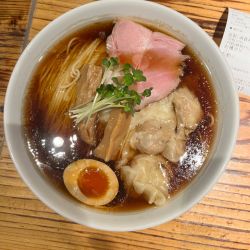 わんたん中華そば(醤油)大盛り