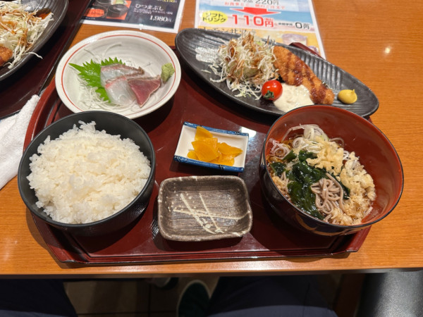 「日替りランチ（大盛）990円」@海鮮茶屋 一鮮の写真