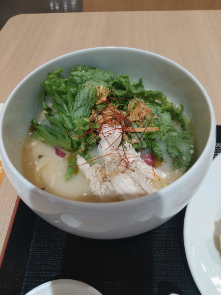 「鶏白湯塩そば」@蔭山樓 コクーンシティ店の写真