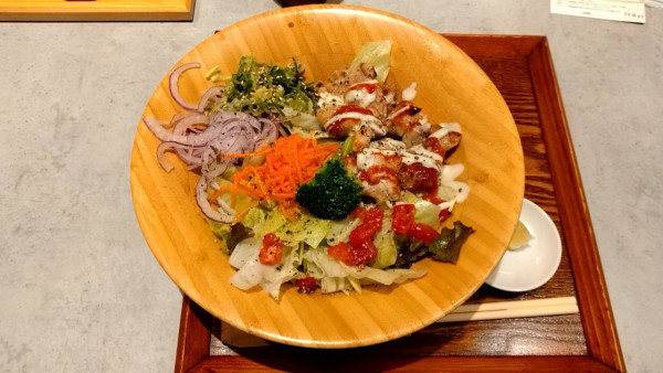 「グリルチキンのまぜそば_979円」@まぜそば ごち麺 赤坂見附店の写真