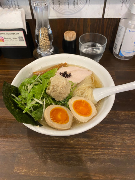 「冷やし山椒鶏塩そば」@NOODLE MEISTER 源九 GENKの写真