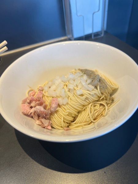 「和え玉醤油　300円」@煮干乱舞の写真