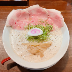 鶏そば わたる 一宮店の画像
