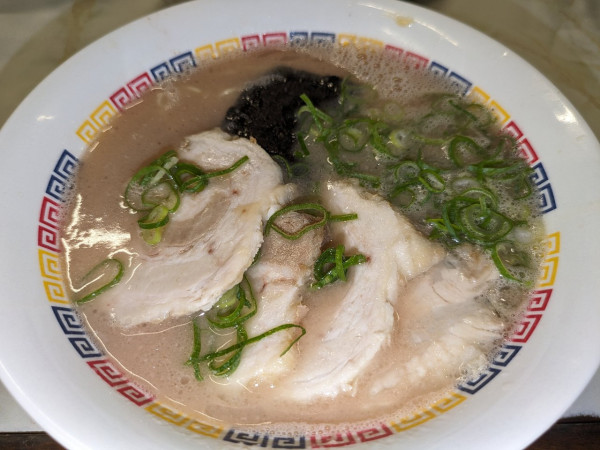 「ラーメン + 焼きぶた」@丸星中華そばセンターの写真