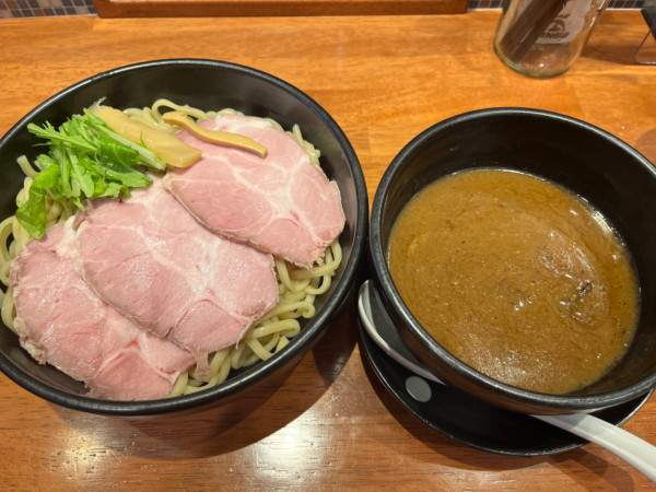 「魚節つけ麺」@魚貝中華そば 西尾久さんごの写真