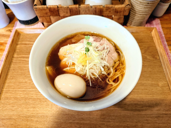 「チャーシュー中華そば」@中華蕎麦 はざまの写真