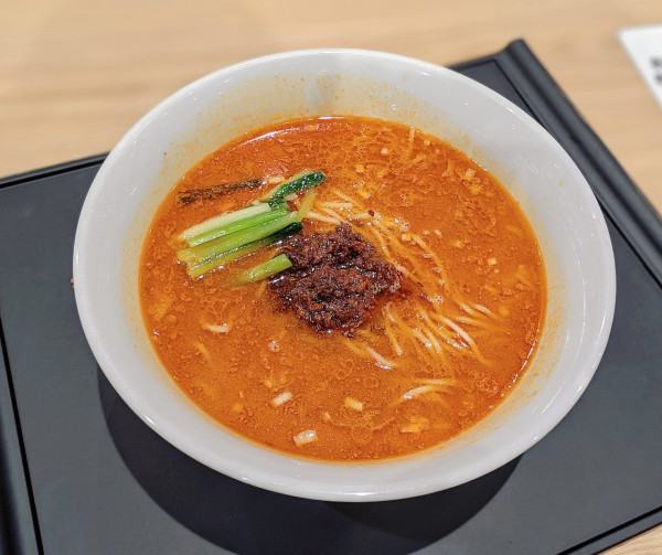 「担々麺」@中華の鉄人の写真