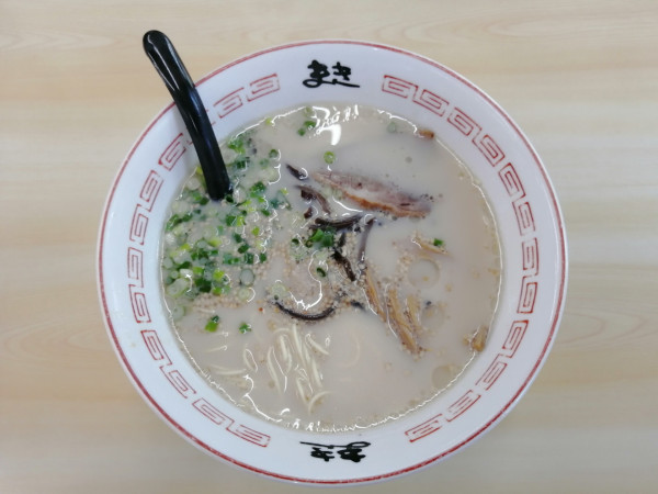 「長浜ラーメン」@九州博多 長浜らーめん まき 池田公園本店の写真