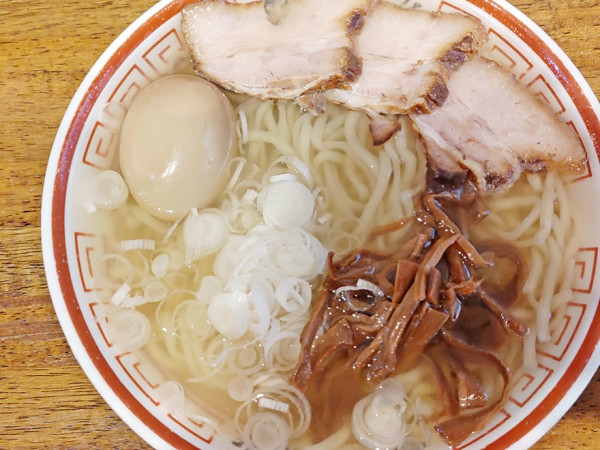 「冷かけ中華そば+味付玉子」@田中そば店 浅草店の写真