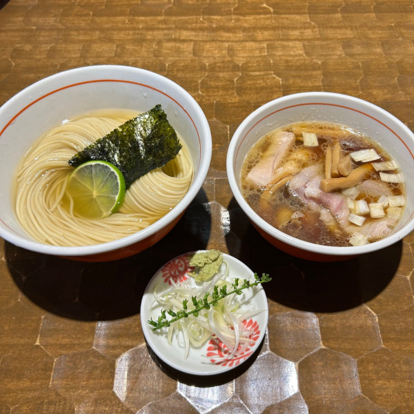 「昆布水つけ蕎麦・薬味セット・チャーハン」@特級鶏蕎麦 龍介 土浦学園通り店の写真