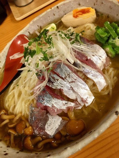 「アジの冷やしそば＋大盛り＋味玉」@らーめん 志ん海の写真