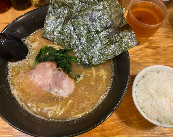 「ラーメン　並　700円」@麺選 吟風 赤羽店の写真