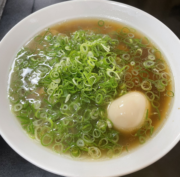 「味玉中華そば(ネギ多め無料)」@冨士屋の写真