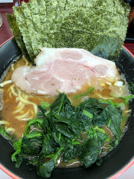 「のりほうれん草ラーメン」@麺家 紫極 大泉学園店の写真
