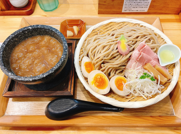 「濃厚つけ麺300g+煮玉子」@これだ‼製麺の写真
