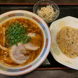 赤尾道ハンチャンセット950円