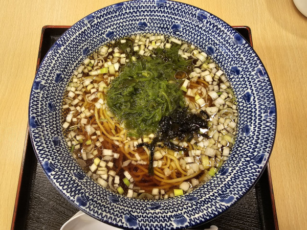 「三陸めかぶラーメン　800円」@前沢SA 上り線 スナックコーナーの写真