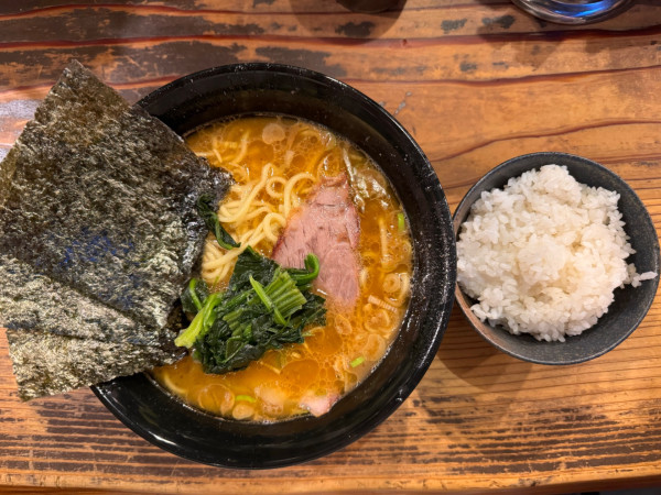 「ラーメン➕ライス」@家系ラーメン クックらの写真