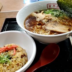 醤油ラーメン　チャーハン