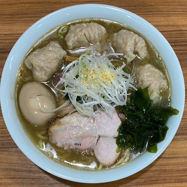 「ワンタンらーめん（塩）¥1,600 奥久慈卵の味玉 ¥150」@中華そば 西川の写真