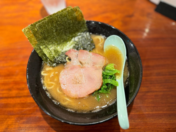 「ラーメン 並  800円」@ラーメン和拉の写真