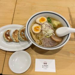 黒帯ラーメン　塩　セット　1,600