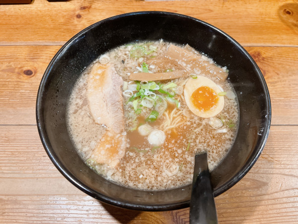 「豚骨醤油」@花月えんの写真