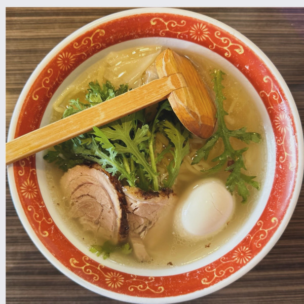 「本丸塩らーめん 塩味玉 本丸焼餃子」@厚木本丸亭の写真