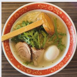 本丸塩らーめん 塩味玉 本丸焼餃子