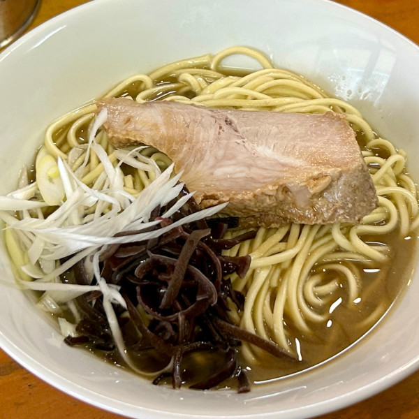 「煮干ソバ(8/17〜仕様変更)+和え玉・生玉」@煮干中華ソバ イチカワの写真