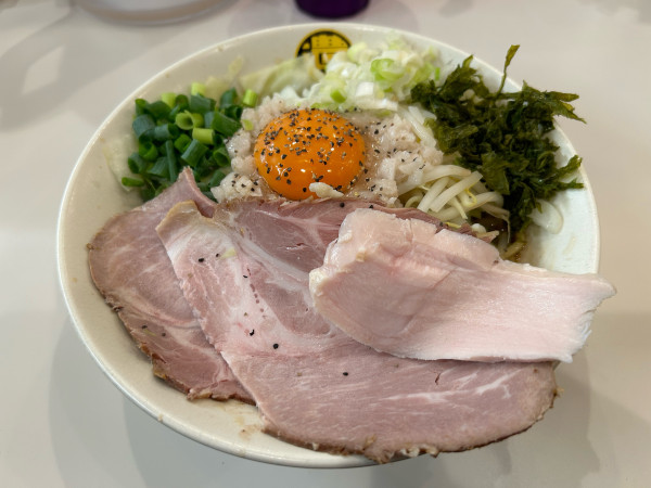 「濃菜まぜそば」@濃菜麺 井の庄 荻窪店の写真