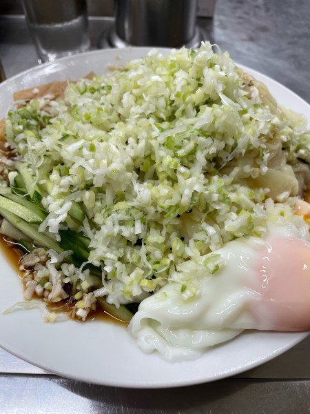 「冷やし中華 ワンタン コマネギ 半熟卵」@中華そば みたかの写真