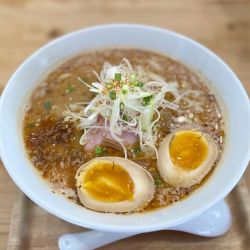 牛骨味噌ラーメン