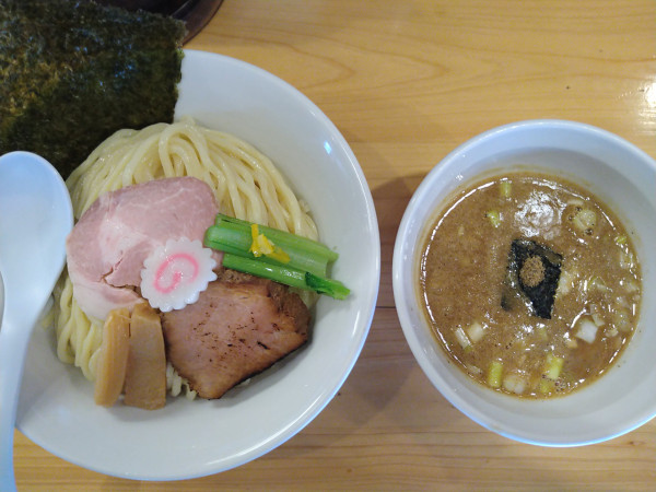 「濃厚煮干つけ麺＋大盛」@蕾 分家の写真