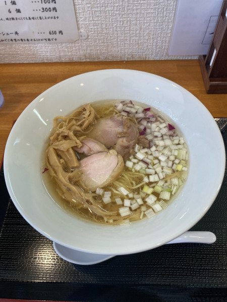 「牛骨だしの中華そば(塩)」@麺屋あきづの写真