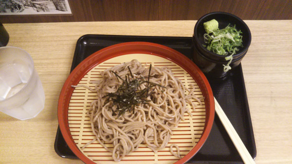 「(季節メニュー)盛りそば」@肉そばとおにぎり 一のや アキバトリム店の写真