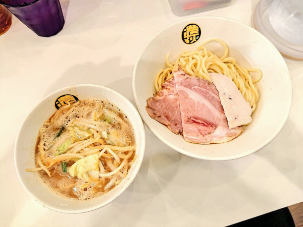 「濃菜つけ麺」@濃菜麺 井の庄 荻窪店の写真