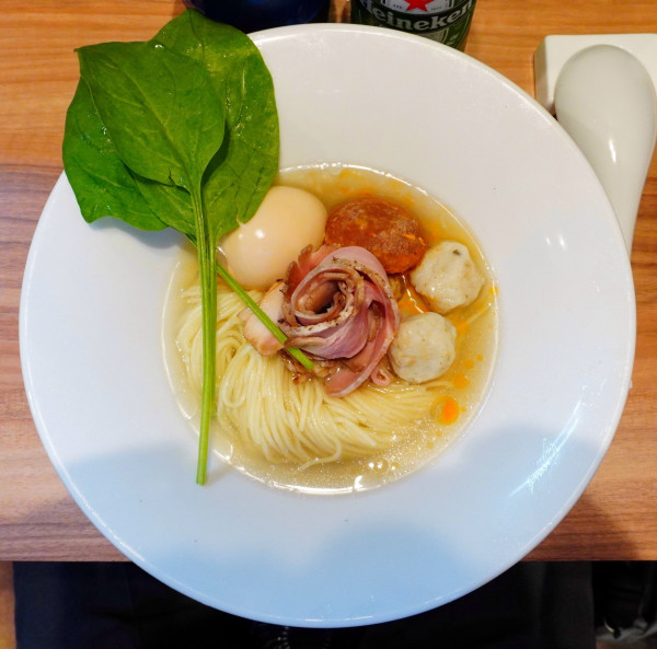 「【期間限定】四種の貝出汁味玉冷やしそば＋瓶ビール」@拉麺 はま家の写真