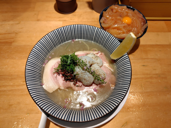 「魚介出汁で創る炙り鱧の冷やし塩そば1500円（この日限定）」@麺家 たけ田の写真