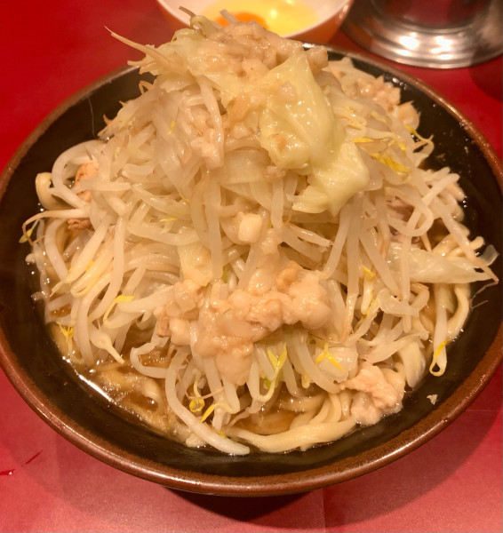 「豚2枚ラーメン つけ麺風 生卵 1000+50+50円」@ラーメン二郎 荻窪店の写真