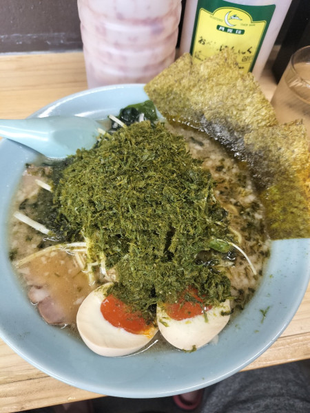「特製ラーメン➕️磯ノリ」@ラーメンショップ 八王子新滝山街道店の写真