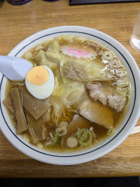 「ワンタン麺」@中華そば 富士屋 仙台店の写真