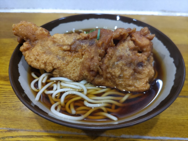 「唐揚そば」@弥生軒 6号店の写真