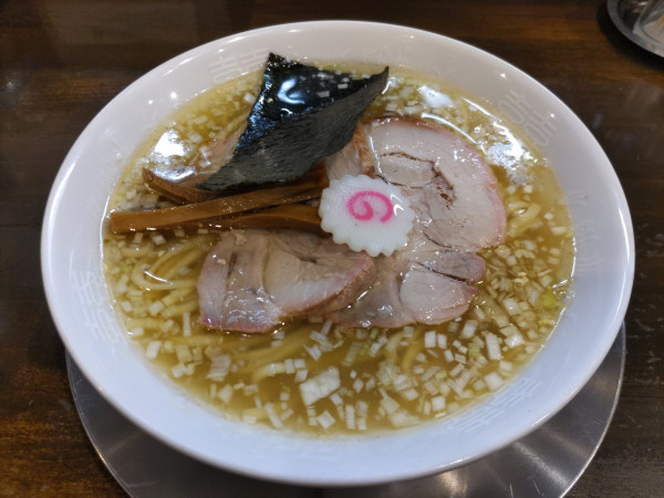 「東京塩ラーメン」@自家製麺 うるちの写真