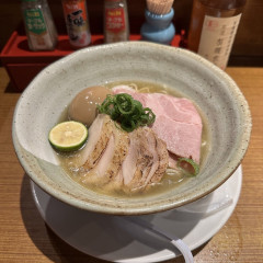 荒町商店中華そば ふじやまの画像