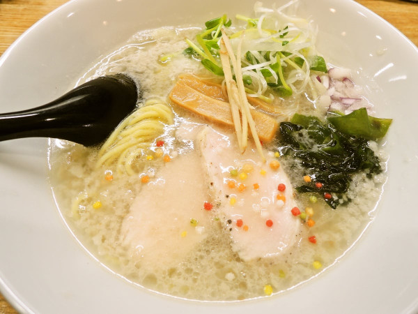 背脂ジンジャーヌードル(1,000円)