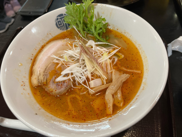 「R50らーめん」@一匹の鯨の写真