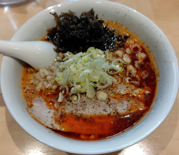 「RED HOT BLACK 1100円」@煮干中華そば 結。の写真