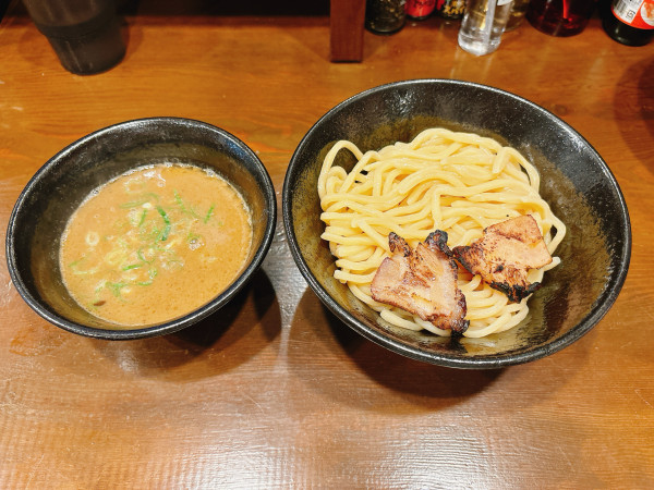 「濃厚つけ麺」@麺と酒 ざきおの写真