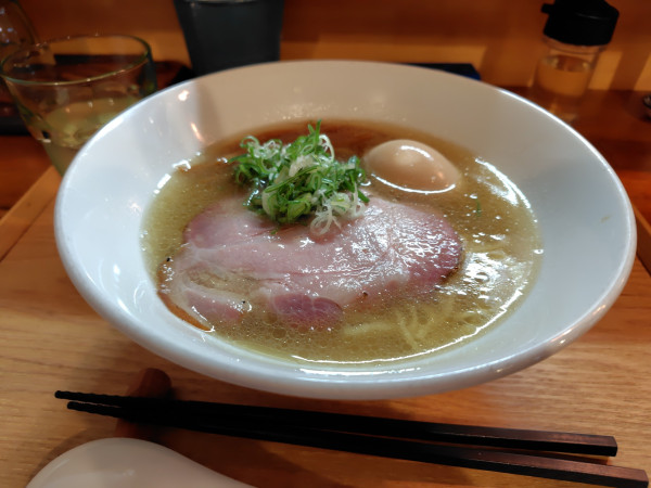 「味玉塩らぁめん¥1000」@たかのちゅめの写真